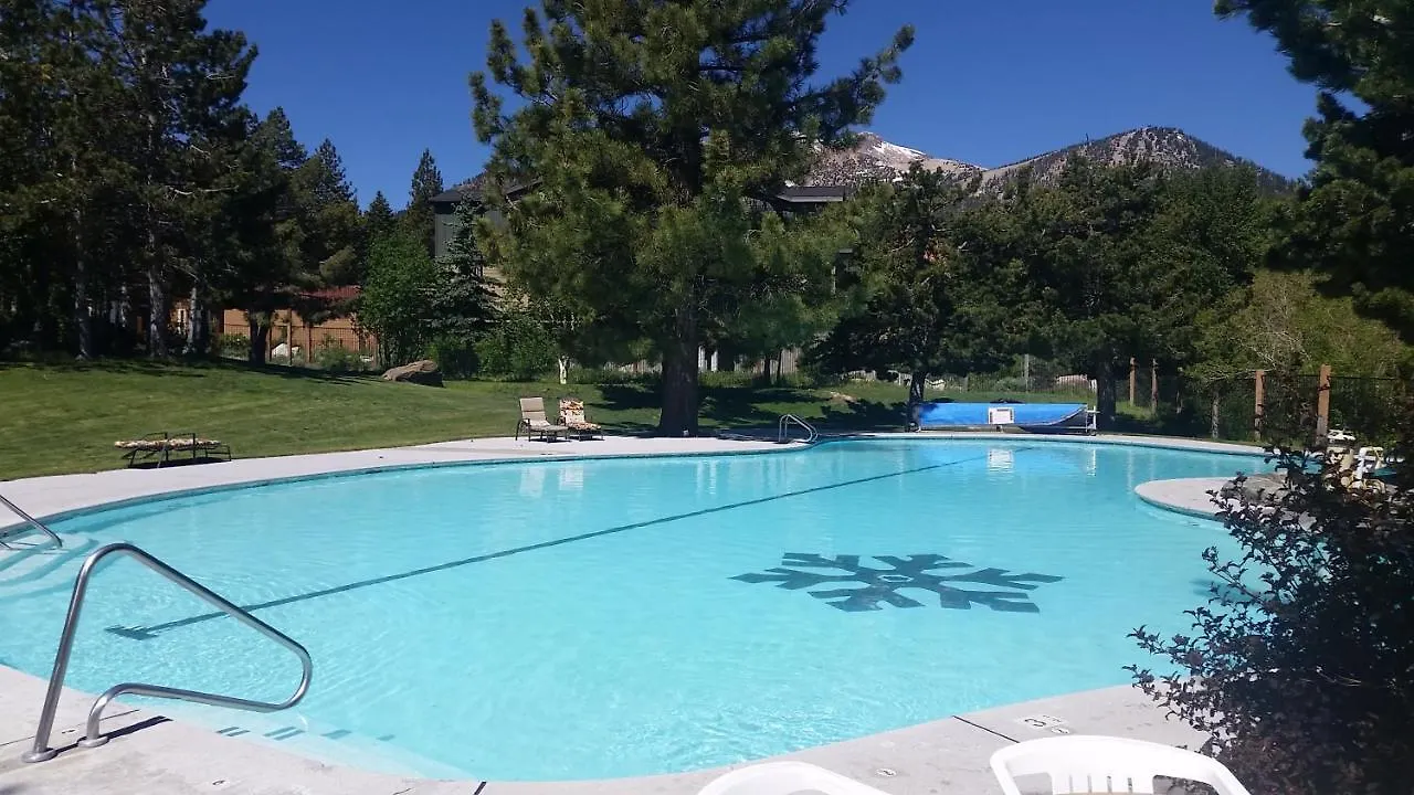 Snowcreek Resort Vacation Rentals Mammoth Lakes