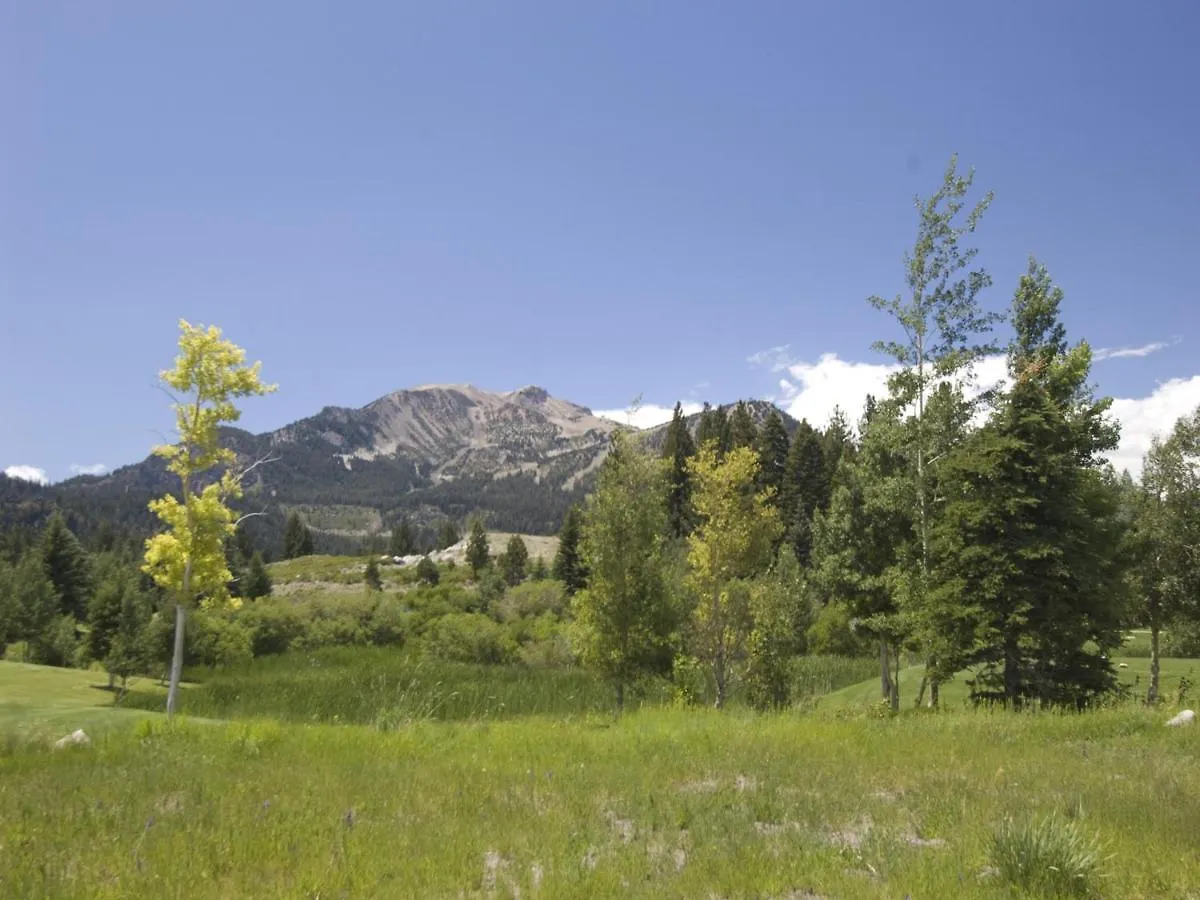 Snowcreek Resort Vacation Rentals Mammoth Lakes